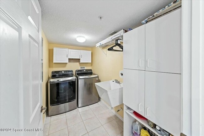 Building Photo - 925 Jimmy Buffett Mem Hwy