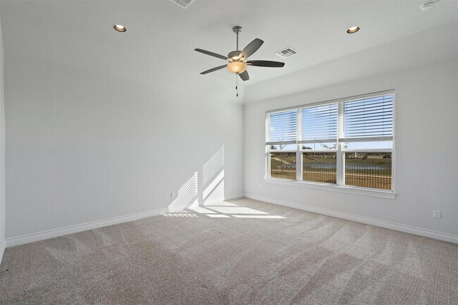 Building Photo - 2260 Nates Pl