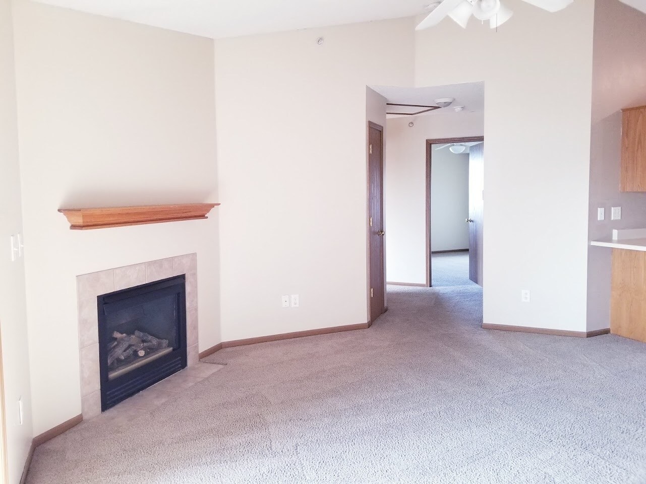 Building Photo - 560 Penn Ct