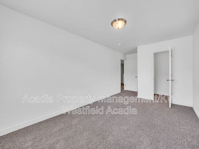 Building Photo - 14844 S Trap Rock Way