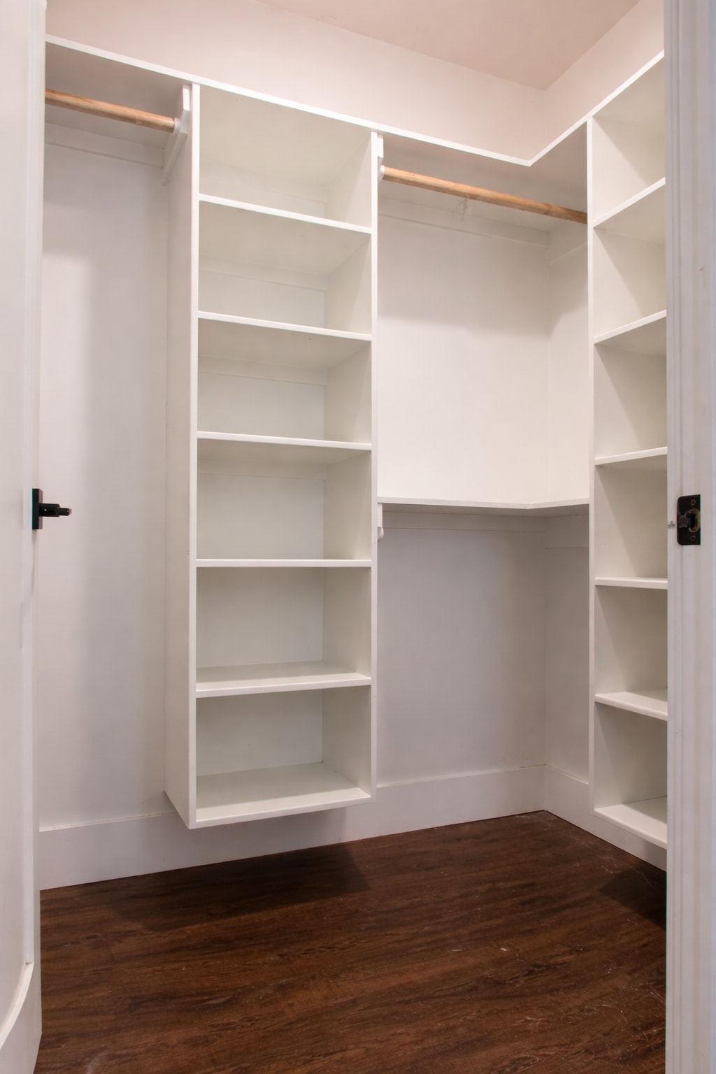 Walk-in closet - 721 N Wood Ave