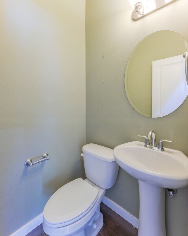 Building Photo - 3Bd Bothell Home!