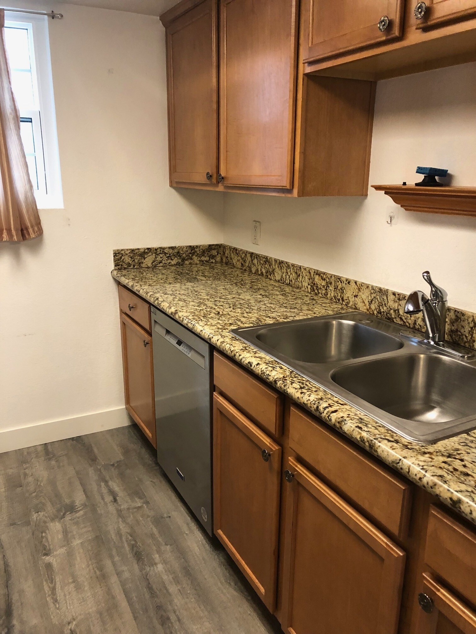 Building Photo - 12083 Alta Carmel Ct