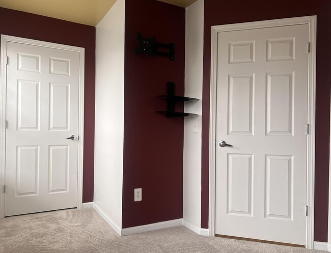 Building Photo - 44725 Ellery Ln