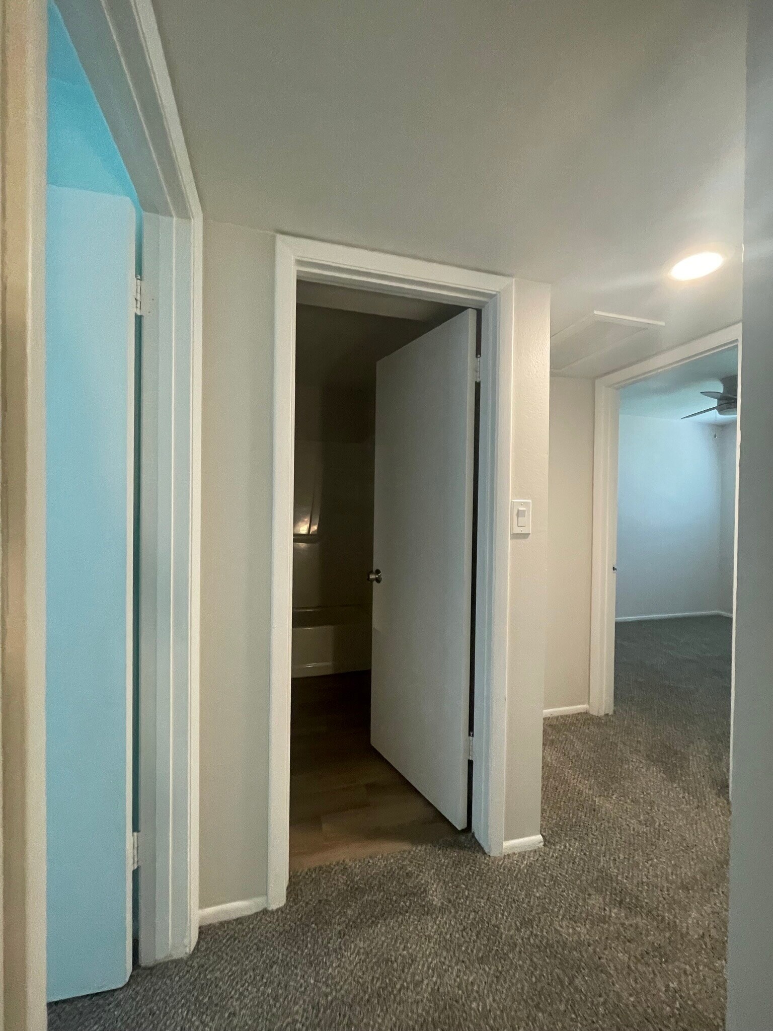 Upstairs bathroom1 - 225 N Standage