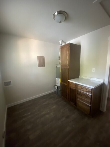 Building Photo - 338 25th Avenue Ct