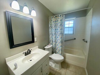 Building Photo - 1285 Fm 3186