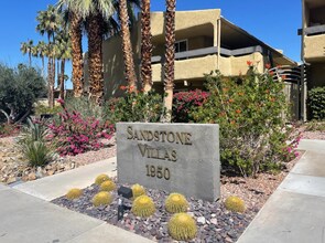 Building Photo - AVAILABLE NOW!! First-Floor 1 Bedroom / 1 Bathroom Condo in Palm Springs!