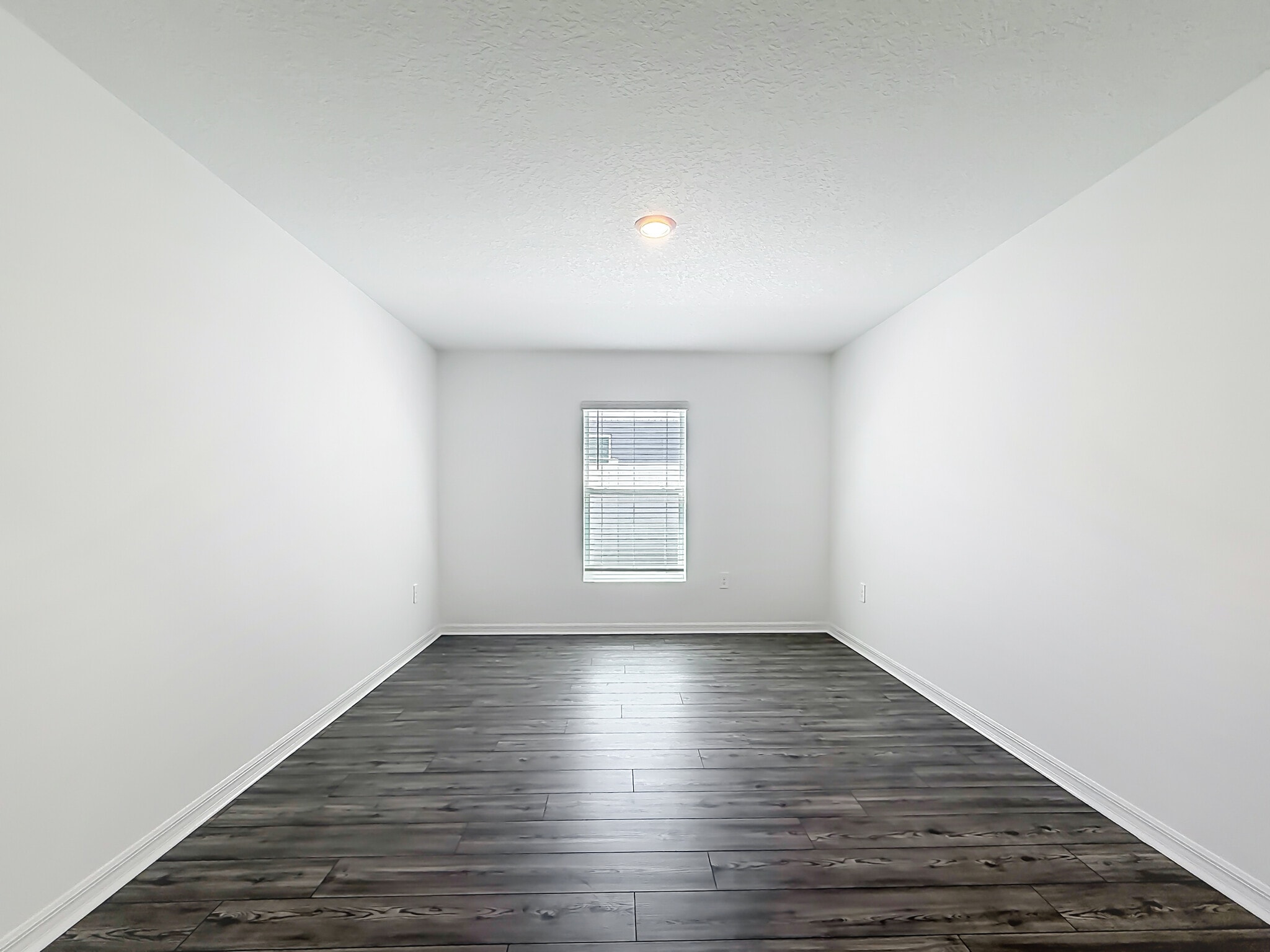 Building Photo - 1352 NW 48th Ter