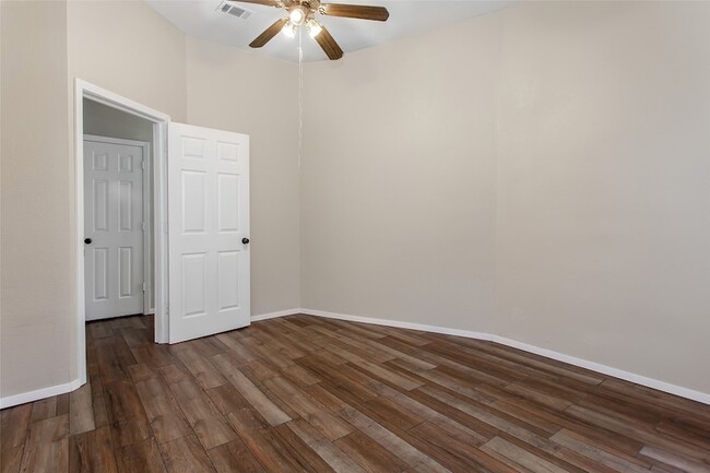 Building Photo - 111 S Henderson Ave