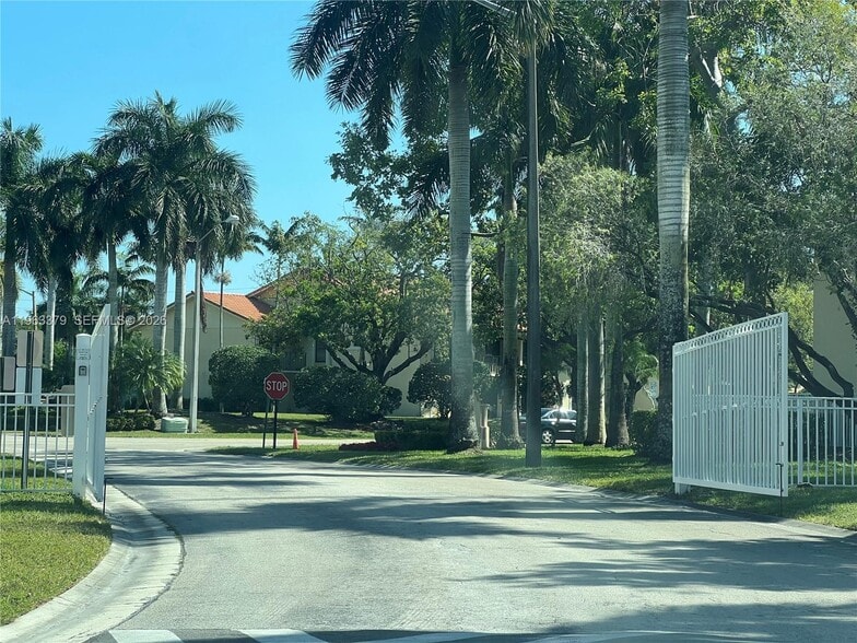 Building Photo - 1461 Windorah Way