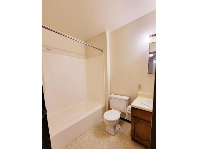 Building Photo - 524 N Grant St