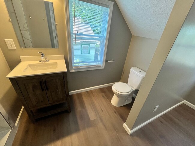 Building Photo - 1743 Trinity Blvd