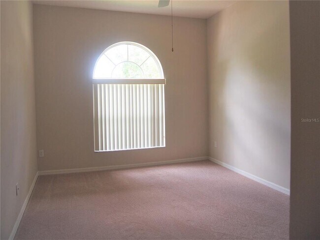 Building Photo - 4350 Hammersmith Dr
