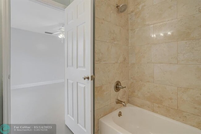 Building Photo - 3387 Chickee Ln