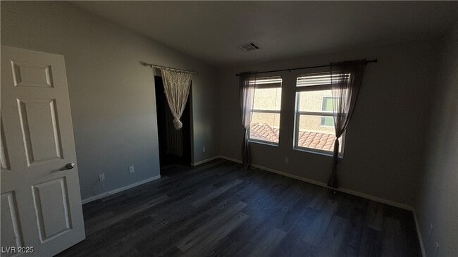 Building Photo - 10228 Ruggles Mansion Ave