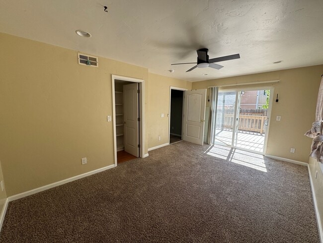 Building Photo - 2440 Melody Ln