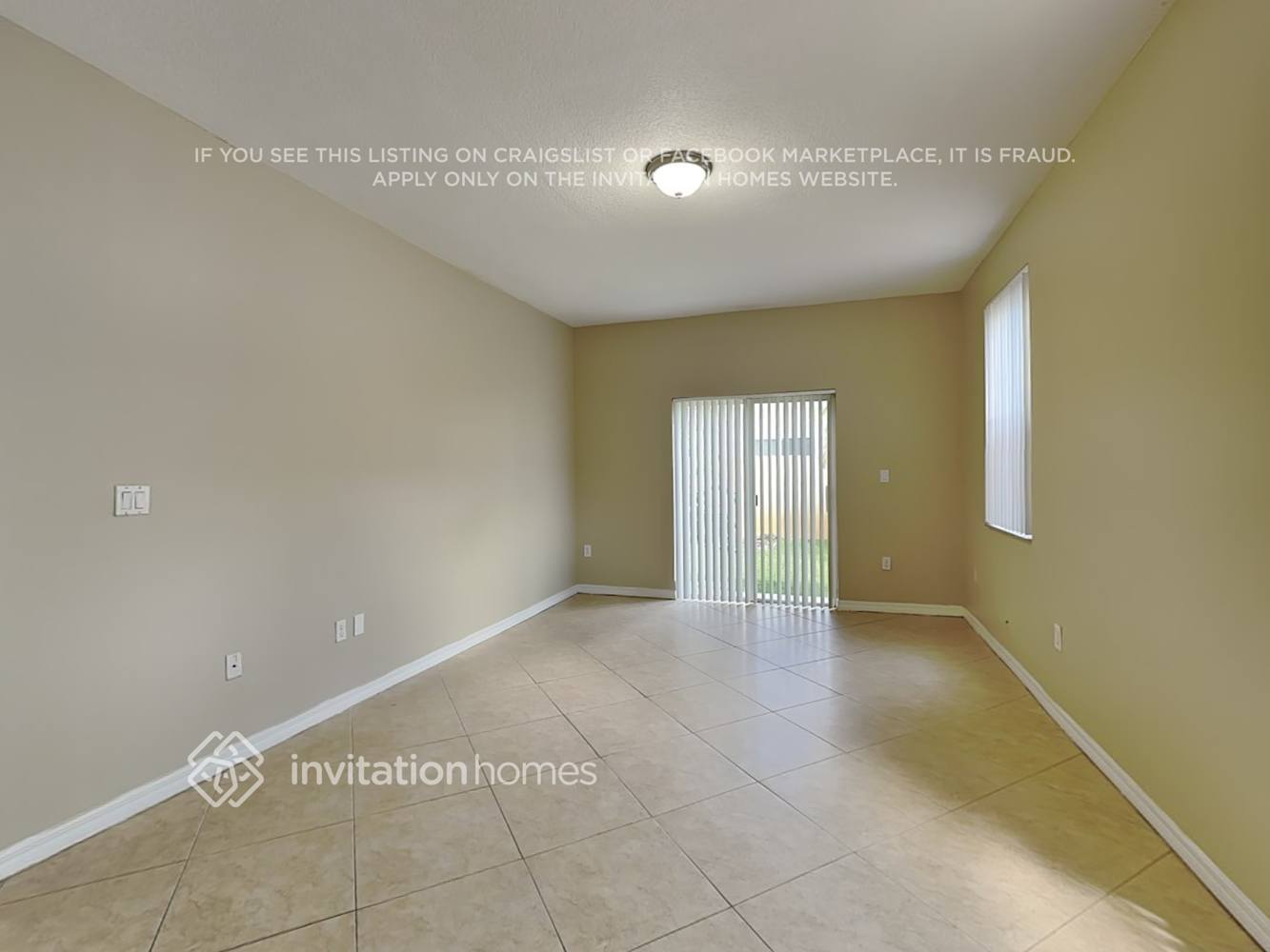 Building Photo - 5325 SW 134th Ave
