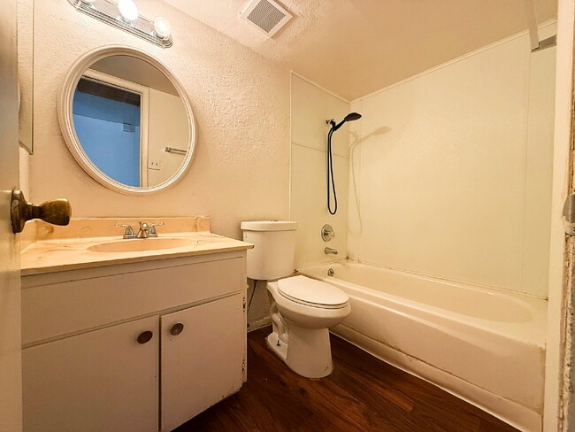 Building Photo - Cozy Single-Story Home in North Glendale