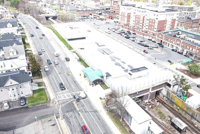 Building Photo - 195 Thomas Burgin Pkwy