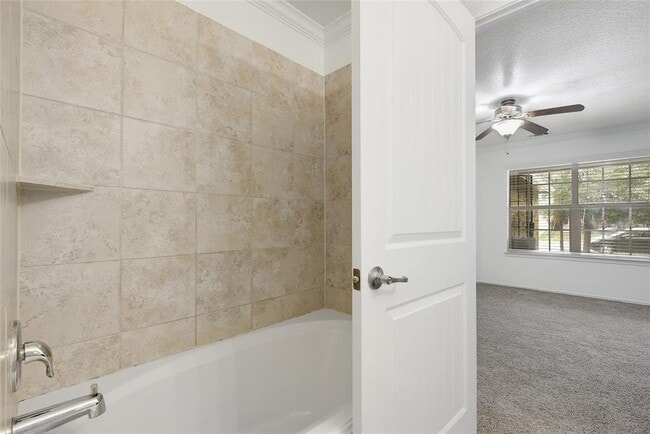 Building Photo - 7201 Outfitter Drive