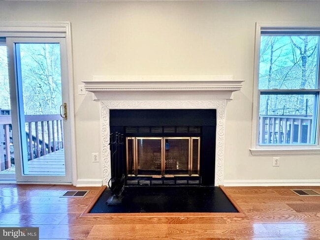 Building Photo - 6291 Kerrydale Dr