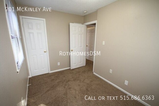 Building Photo - 201 McKinley Ave