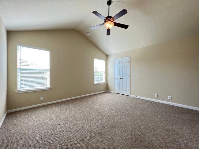 Building Photo - 1810 Laminar Creek Road
