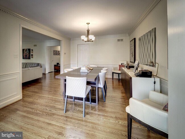 Building Photo - 2242 46th St NW