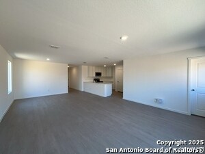 Building Photo - 3307 Gingham Pt