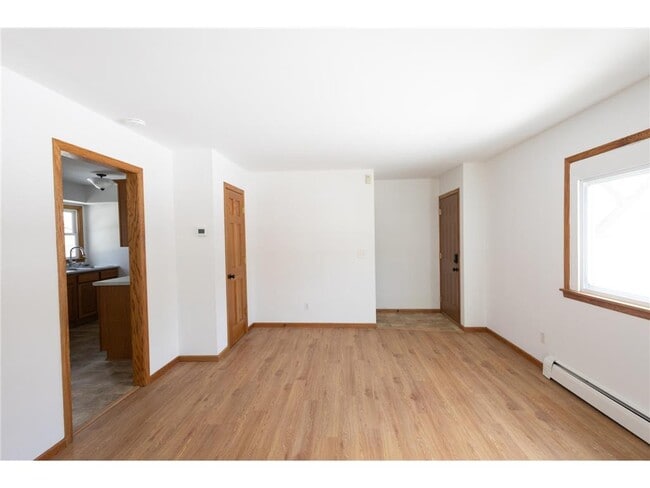 Building Photo - 6412 Xenium Ln N