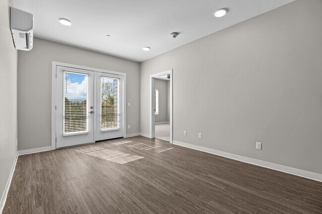 Building Photo - The Bookcliff: Chic 1-Bedroom Retreat: Sop...