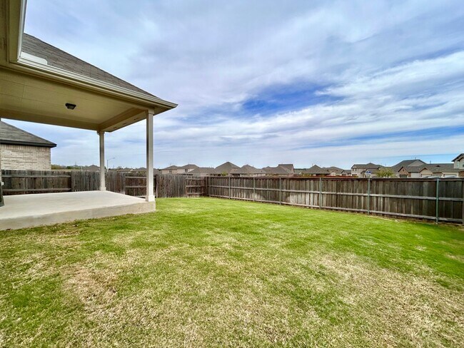 Building Photo - 230 Small Seed Dr