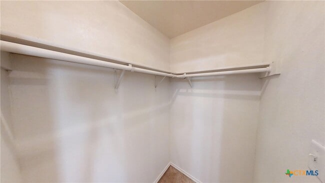 Building Photo - 1815 Liberty Hill Dr