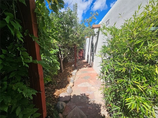 Building Photo - 7524 Kachina Loop