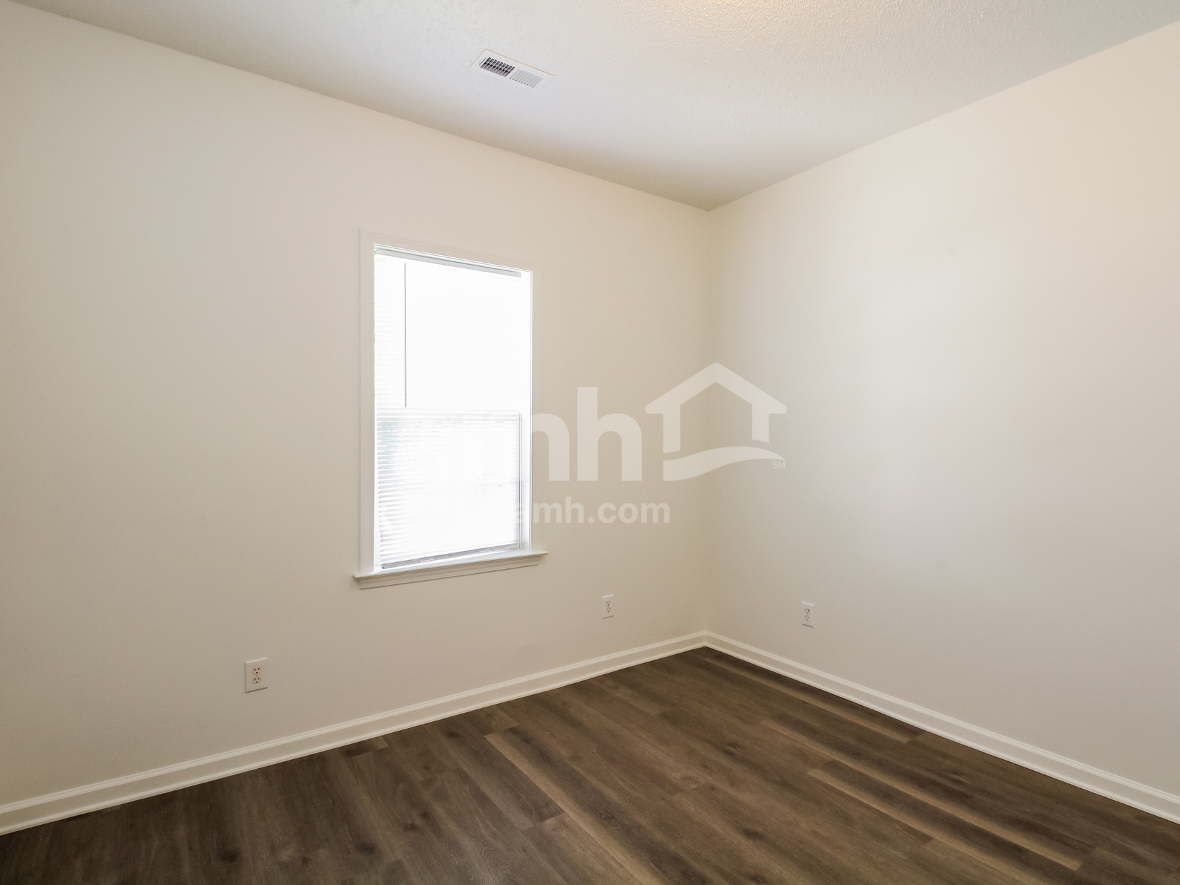 Building Photo - 117 Delham Ct