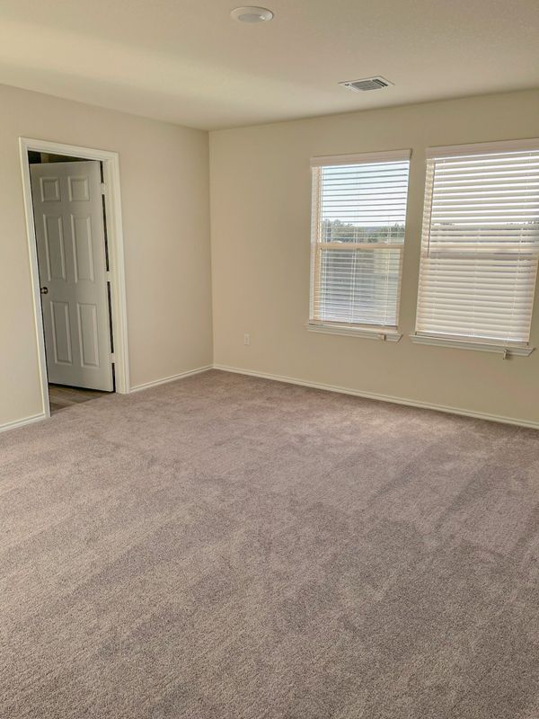 Building Photo - 161 Prairie Falcon Wy