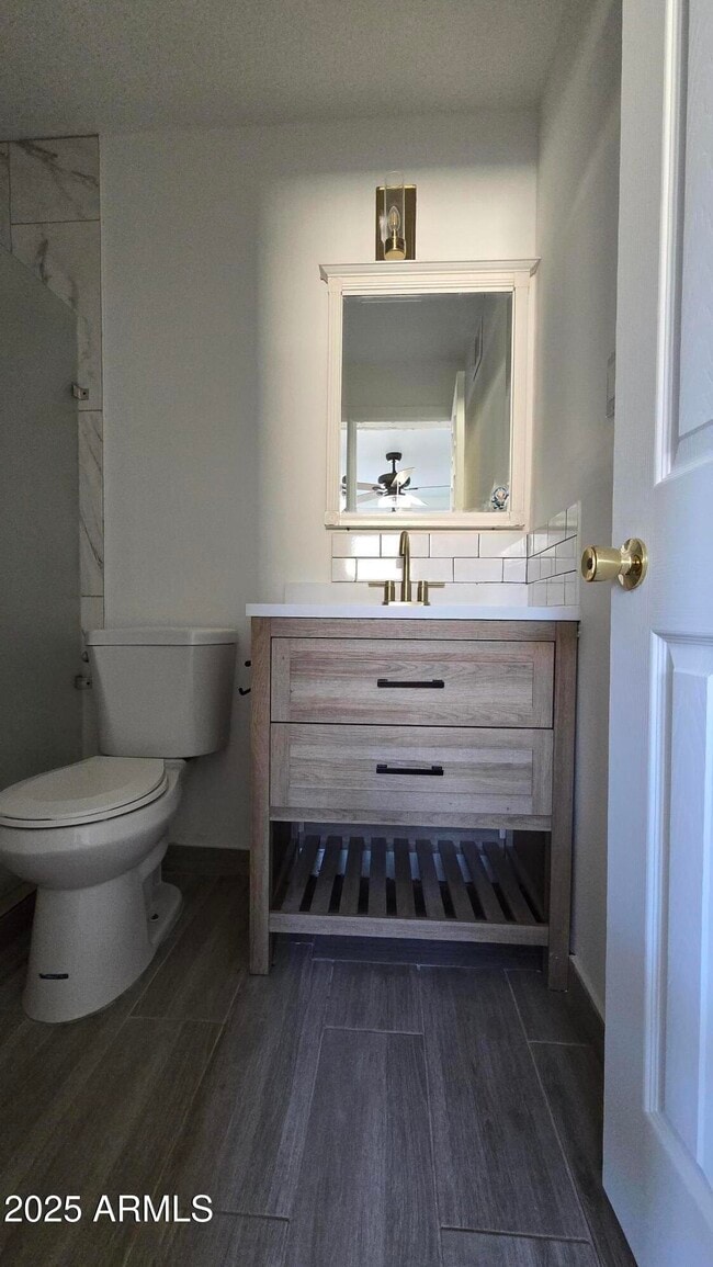 Building Photo - 5827 N 22nd Dr