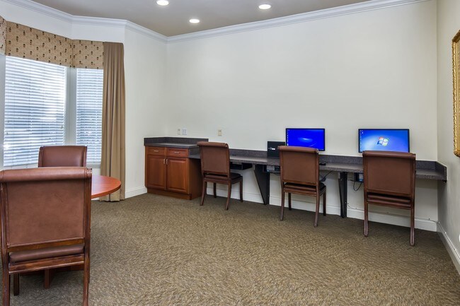 Tortuga Bay At Waterford Lakes Orlando, FL Apartment