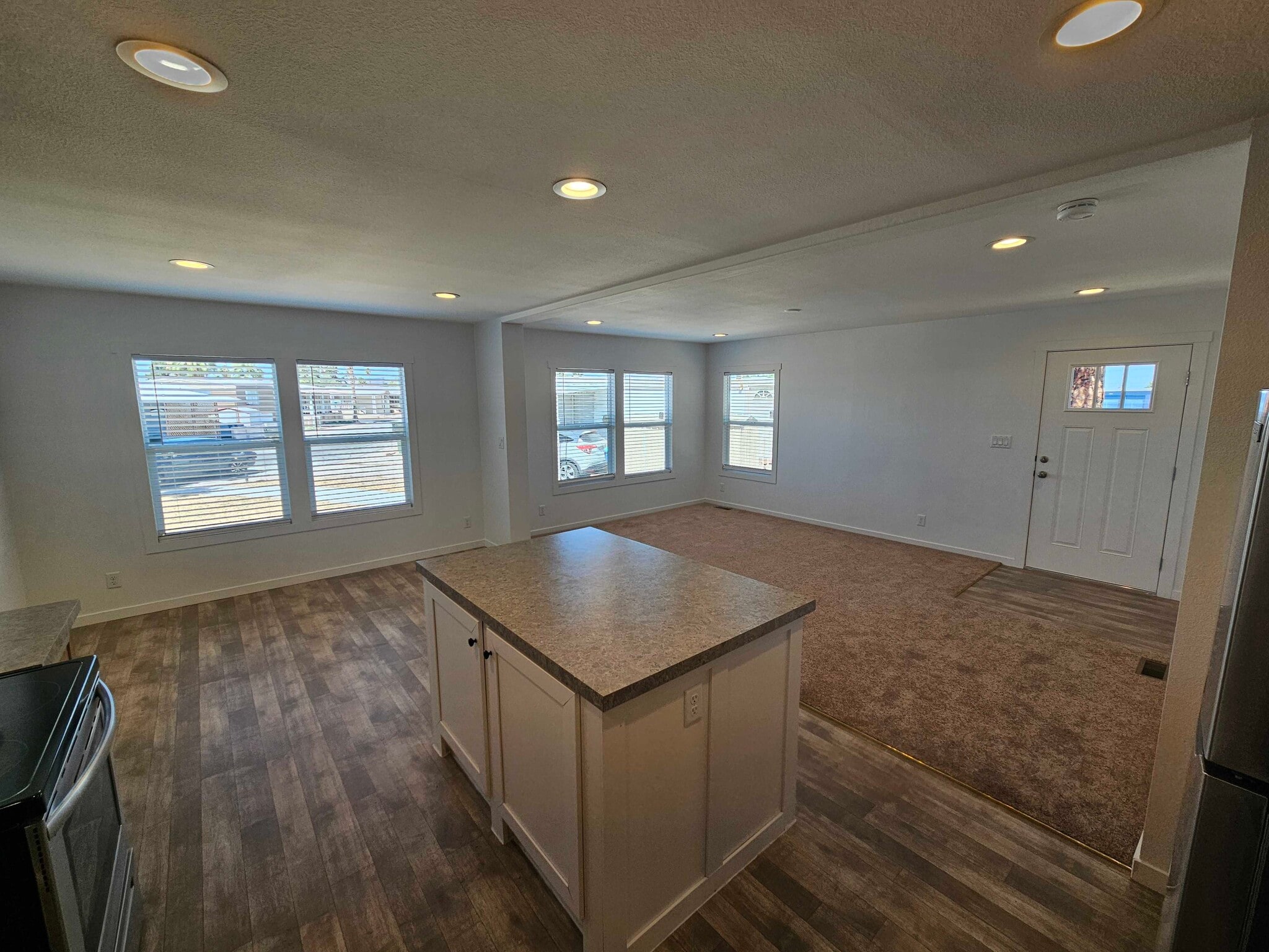 Building Photo - 2627 S Lamb Blvd