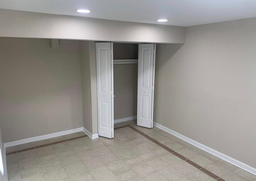 Building Photo - 40 Tanterra Dr