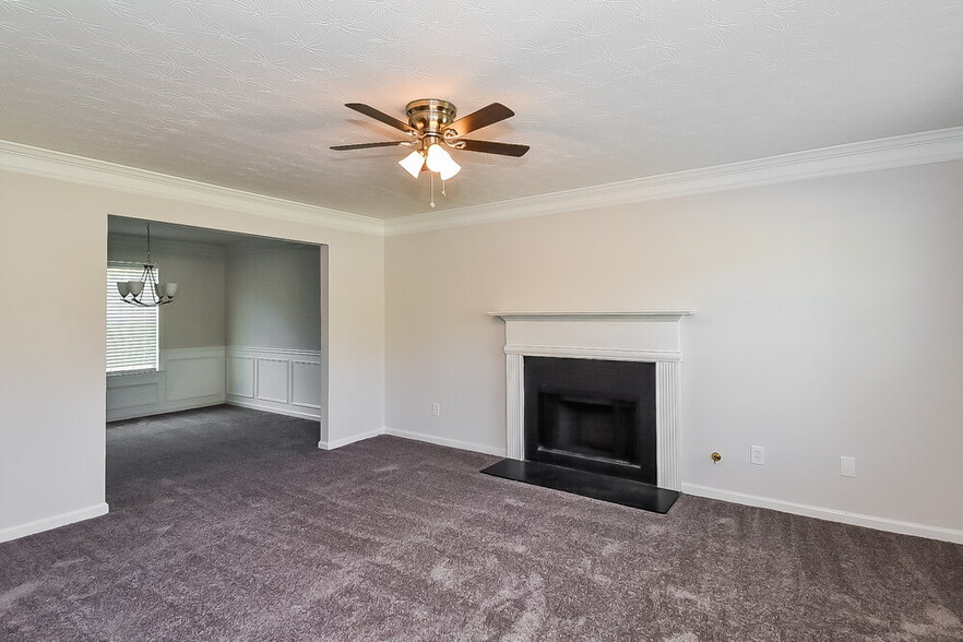 Building Photo - 512 Tori Ct