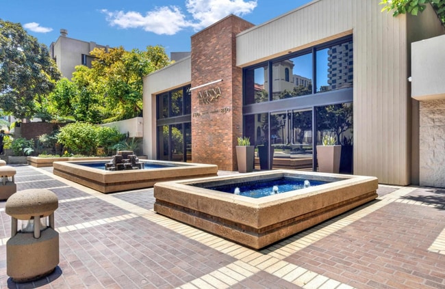 Building Photo - 750 State St