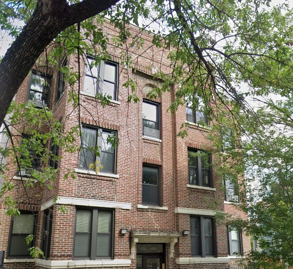 Primary Photo - 2647 N Sawyer Ave