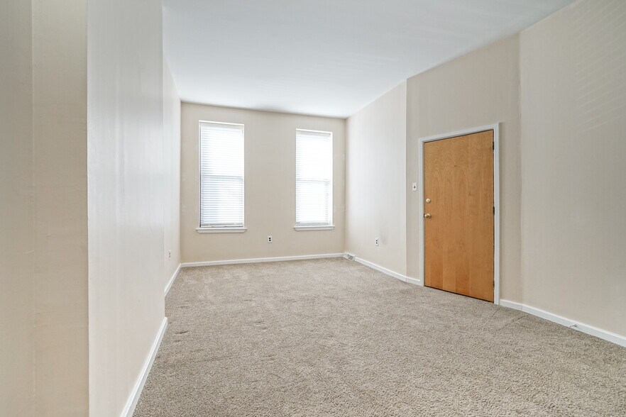 Building Photo - 1217 Snyder Ave