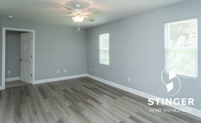Building Photo - 17 Kaminsky Ln