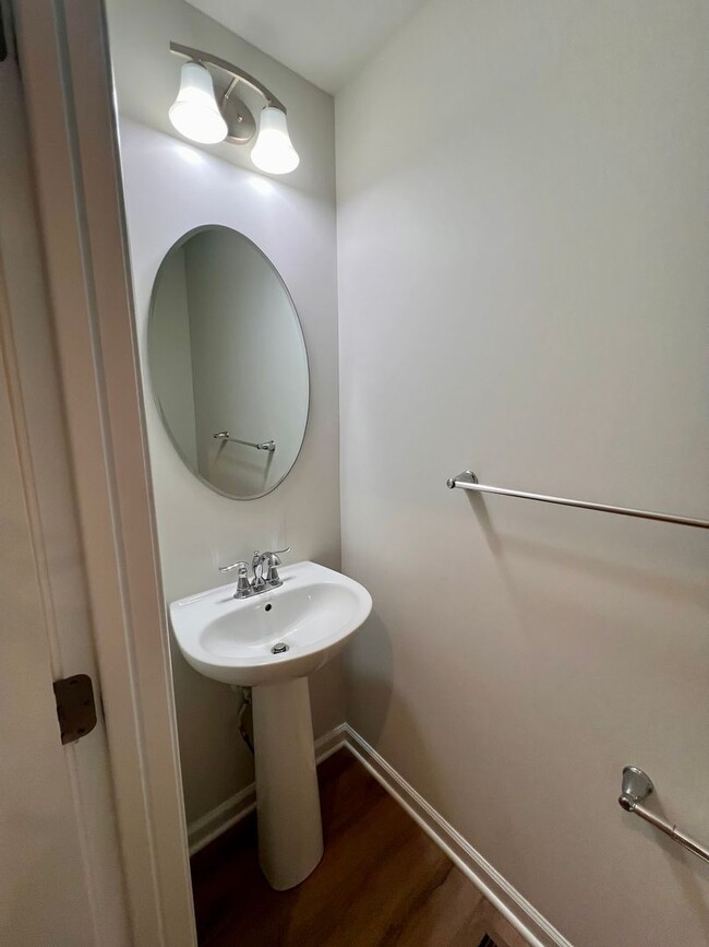 Building Photo - 3 Bed 3 Bath- Mars PA