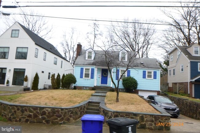 Primary Photo - 3931 6th St S