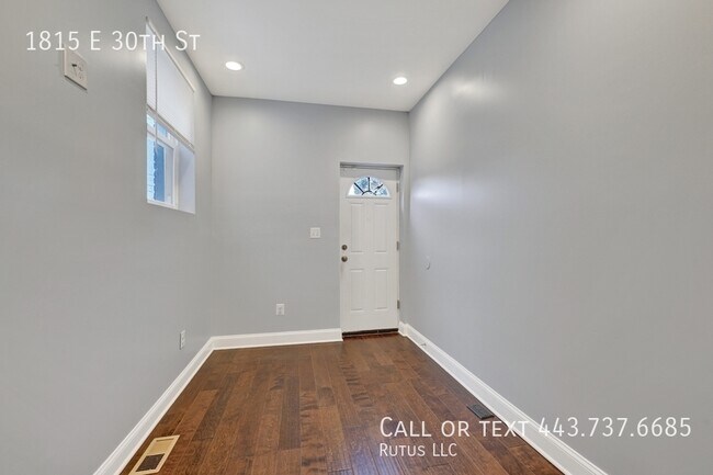 Building Photo - 1815 E 30th St
