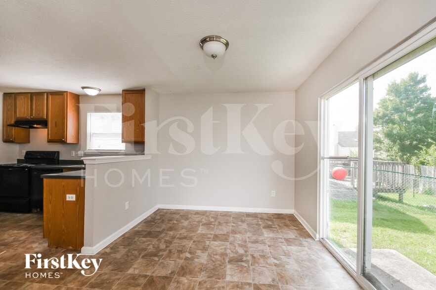 Building Photo - 11618 Congressional Ln